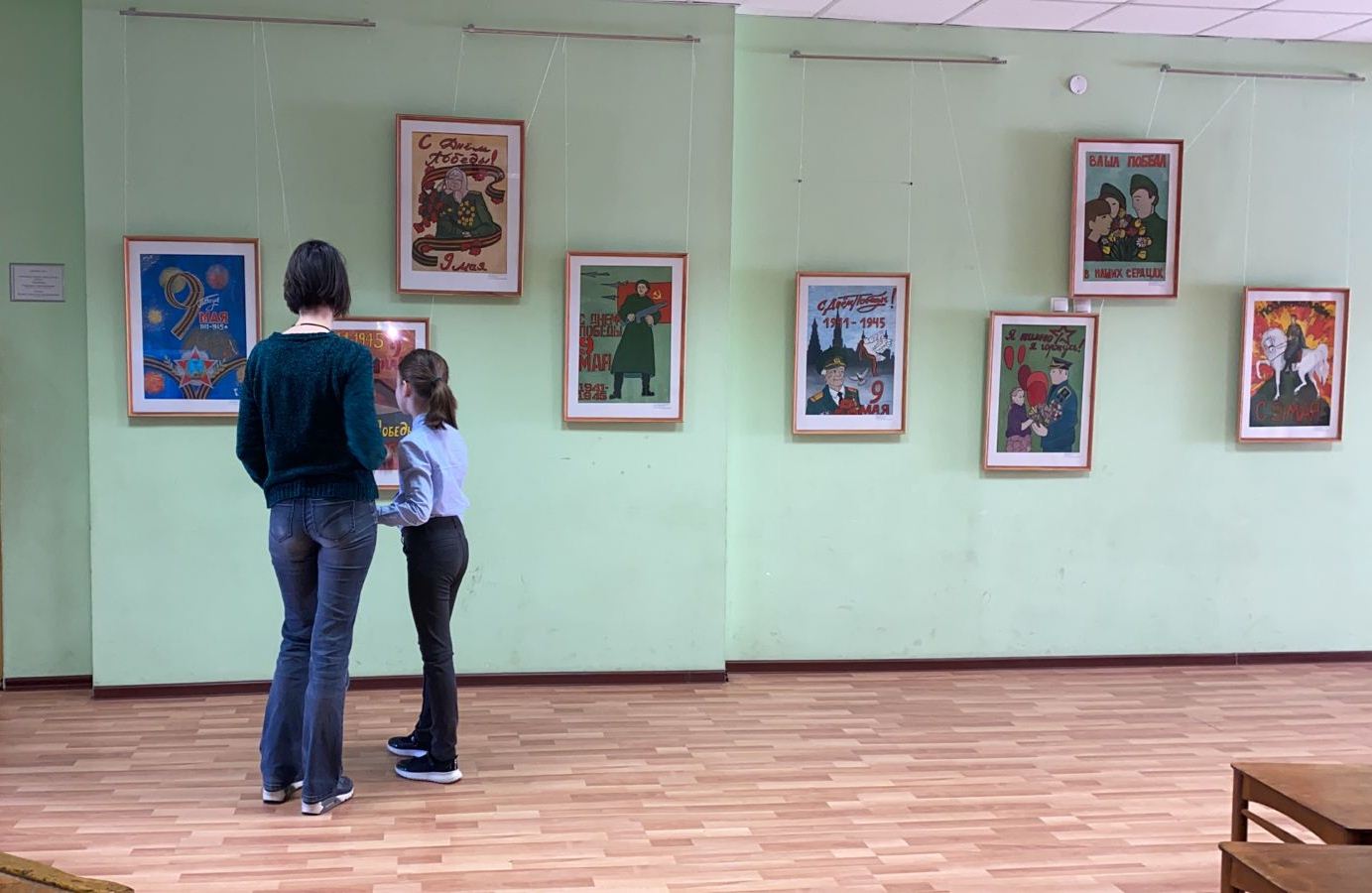 Выставка работ учеников МБУДО ДХШ им. А. А. Бузовкина, посвященная Дню Победы 9 Мая