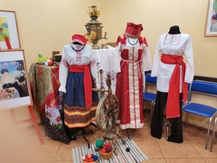 Выставка работ учащихся МБУДО ДХШ «Обряды и праздники»
