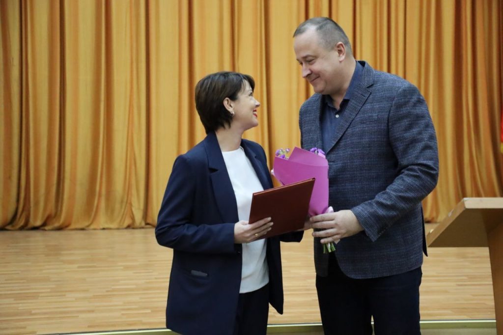 Поздравление от губернатора Московской области с юбилеем художественной школы